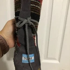 TOMS nepal boots red grey women’s size 6. Boho‎ bohemian aztec outdoor thumbnail 13