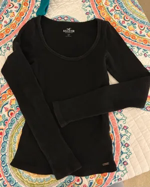 Hollister Black Long Sleeve Ribbed Scoop Neck Tee thumbnail 1