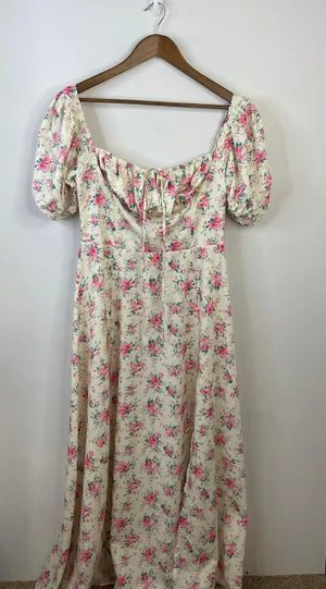 Floral Puff Sleeve Maxi Dress thumbnail 1