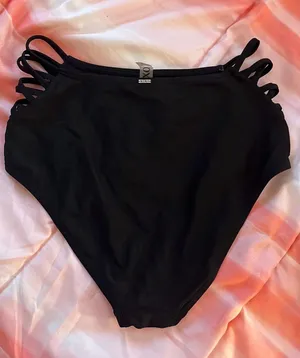 Bikini Bottoms thumbnail 3