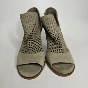 Vince Camuto fritzey gray laser cut peep toe heels women's‎ size 8.5 business thumbnail 2