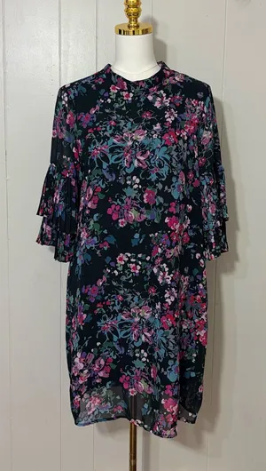 Neiman Marcus Floral Chiffon Pleated Bell Sleeve Shift Dress Size 8 thumbnail 1