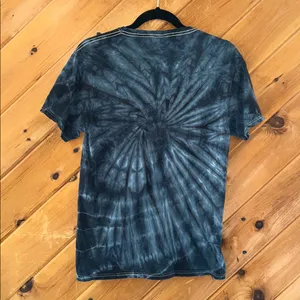 Taylor Swift 1989 album tie dye t-shirt thumbnail 4