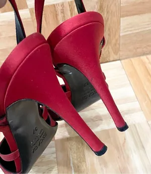Vintage ESCADA Red Satin Embellished Pointy Toe Sling Back High Heels Pump 37 thumbnail 12