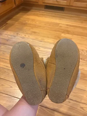 Minnetonka Moccasin Slipper Shoe Size 6 thumbnail 6