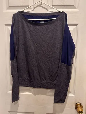Nike Dri-FIT Womens Large Gray Purple Boat Neck Long Sleeve Training Top thumbnail 1