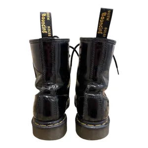 Dr. Marten’s Air Walk 1460 Eye Boot US Men's 7/ US Women's 8 (UK 6 / EU 39) thumbnail 3