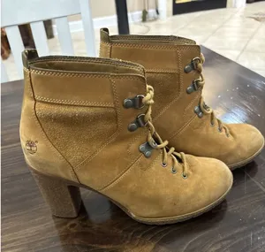 Timberland Women's Heeled Boots Size 8.5 Nubuck Wheat Combat Boot thumbnail 1