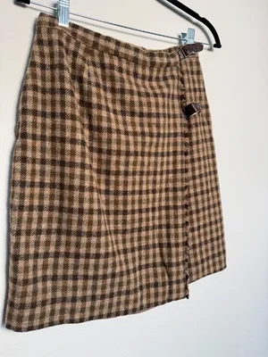 Women Dark Academia Wool Short Wrap Skirt thumbnail 2