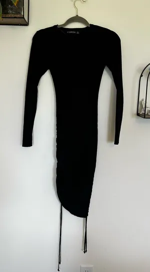 Lioness Black‎ Long Sleeve Ruched Side Mid Length Dress Size XXS thumbnail 1