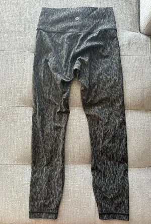 Lululemon Wunder Under High-Rise Tight 25” Luxtreme thumbnail 2