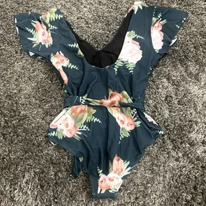 One Piece Swimsuit Floral Tie Waist, Size L​​​​​​​​​​​ thumbnail 3
