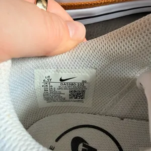 Nike Court Legacy Sneakers White Tan Low Top Casual Everyday Women's 8 or 6.5Y thumbnail 8