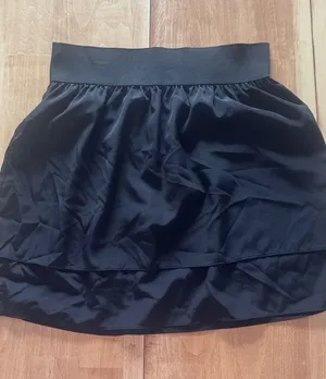 ELLE Black Layered Mini Skirt Elastic Waist Exposed Back Zip Size M thumbnail 1