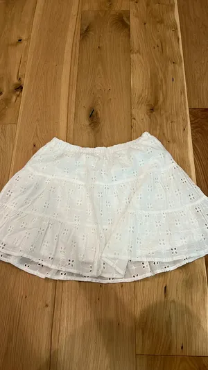 White japna crop top and skirt set thumbnail 3