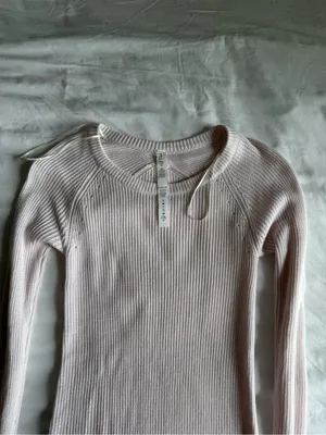 Lululemon Cabin Yogi Long Sleeve Light Pink Sweater Knit Top US 2 Cashmere Mix thumbnail 9