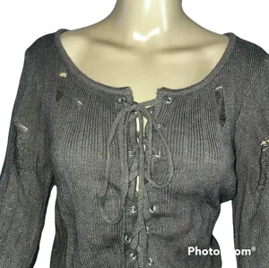 Lace Up Destroyed Cropped Sweater thumbnail 4
