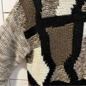 Street Scenes Vintage Patterned Knit Sweater thumbnail 5