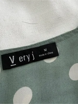 Very J Polkadot button up tie front blouse size medium thumbnail 3