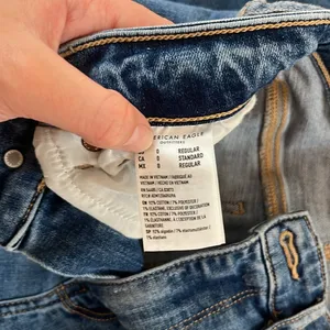 American Eagle Super High-rise Flare Jeans thumbnail 8