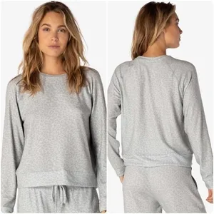 Beyond Yoga Leopard Printed Favorite Raglan Crew Pullover Gray PH7545 Womens M‎ thumbnail 2