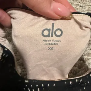 ALO Yoga Illuminate Black Nude High Neck Laser Cut Sport Bra- Size XS thumbnail 6