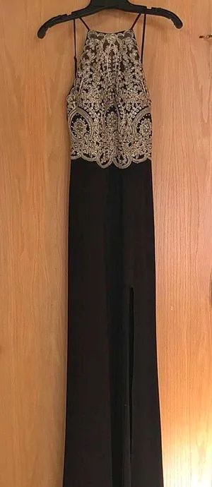 Prom Dress thumbnail 1