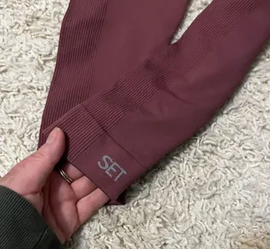 Set Active Brownish Seamless Leggings Size Medium thumbnail 4