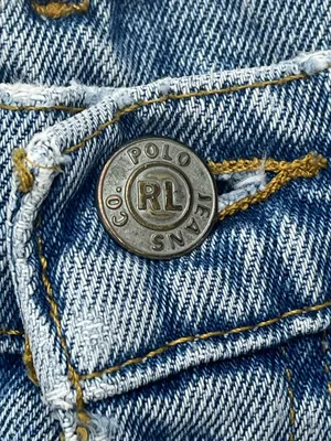 Polo Jean Ralph Lauren Women’s Vintage Distressed Hem Denim Mom Shorts Size 8 thumbnail 2