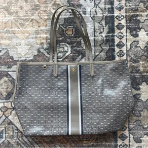 Tory‎ Burch Gemini Link Coated Canvas Open Top Large Tote gray blue thumbnail 1