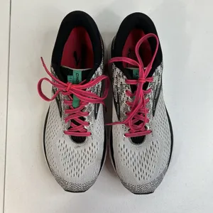 Brooks Ghost 11 Womens‎ 10 Sneakers White Black Pink Running 1202771B192 Shoes thumbnail 6