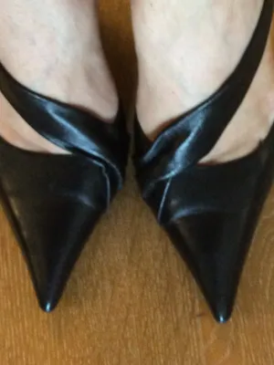J. Renee Heel with a twist front slingback Euro size 40 fair condition thumbnail 8