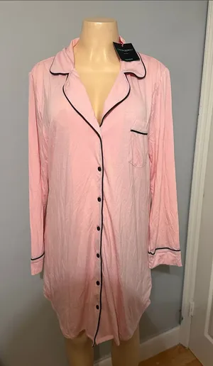 Cynthia Rowley Classic Pink Long-Sleeve Button-Front Sleep dress with Black Piping thumbnail 1