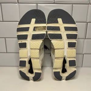On Womens CloudRunner Undyed White / Orange Running Shoes Sneakers US Size 9 M thumbnail 10