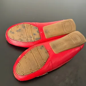 Life Stride Red Faux Leather Loafers Womens 6.5 Shoes Moc Toe Slip on Silver thumbnail 10