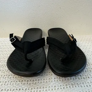 New.Comfortable black Flip Flops/sandals For Women’s Featuring Adjustable Straps Size 9.5 thumbnail 3