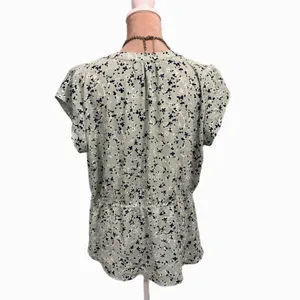 41 Hawthorn Stitch Fix Floral Blouse Custom Tailored Fit Cinch Women’s Sz Large thumbnail 5