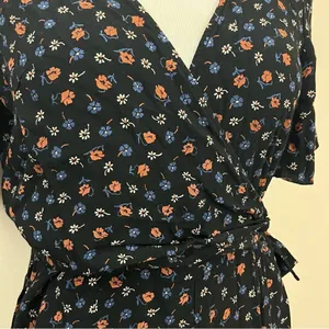Madewell Wrap-Front Romper in Prairie Posies 4 thumbnail 5