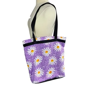 BLUE‎ SKY Cottagecore Boho Lavender Daisy Print Zip Closure Tote Bag thumbnail 3