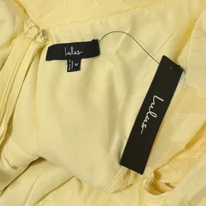 Lulus Sweet Sophistication Light Yellow Burnout Floral Maxi Dress size M NWT thumbnail 5