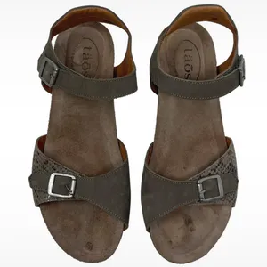 Taos “Traveler” Taupe Leather Wedge Sandals Hook & Loop Closure Women’s 8-8.5 thumbnail 3