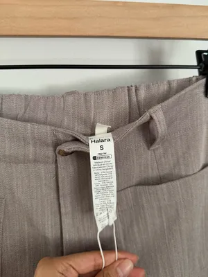 Halara Small NEW High Waisted Straight Leg Relaxed Pants Office Work Oatmeal thumbnail 2