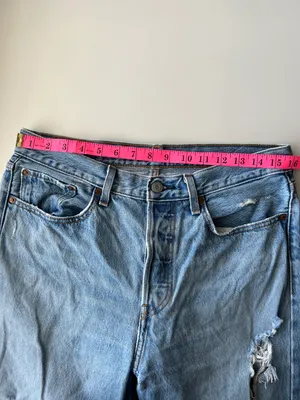 Levi's Wedgie Straight Distressed thumbnail 11