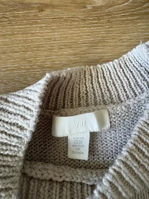 H&M Cream Knit Sweater Vest thumbnail 4