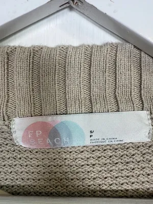 Free People FP Beach Chunky Boxy Cardigan in oatmeal W2356 Sz S thumbnail 6