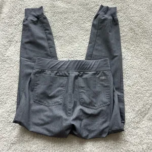 FIGS Scrub Pants Jogger Women’s thumbnail 3