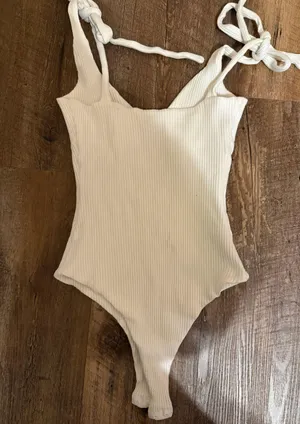 Princess Polly White Bodysuit thumbnail 2