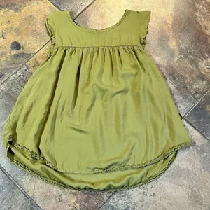 Ann Taylor LOFT Army Green Babydoll Pleated Blouse Medium thumbnail 3