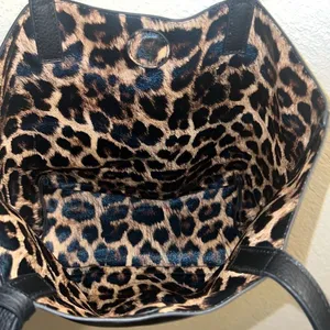 ✨Leopard Print Tote✨ thumbnail 5