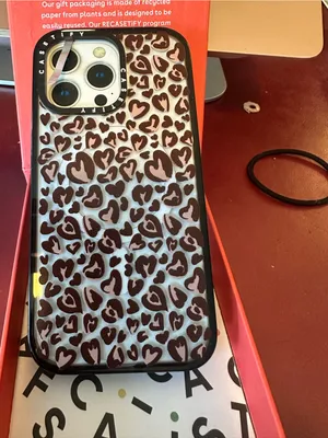 Casetify nwt box iPhone cover heart leopard $115 thumbnail 1